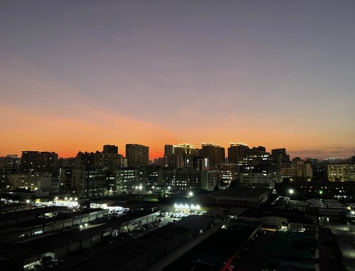 发朋友圈的绝美夜景摘抄